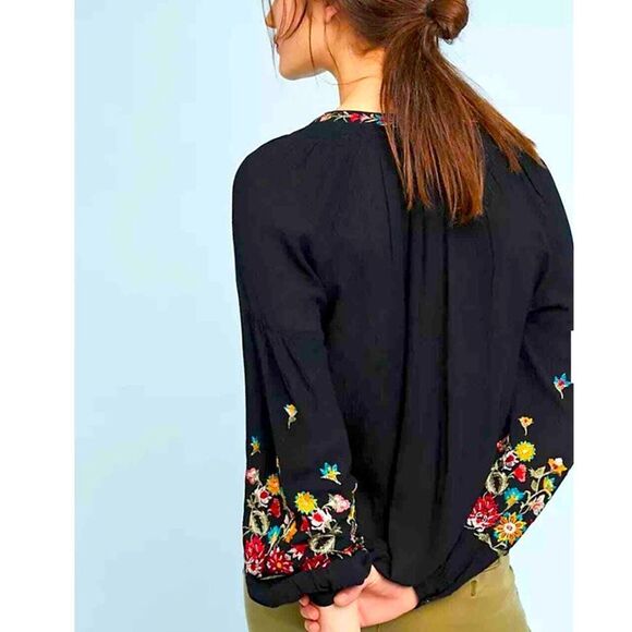 NWT Anthropologie Maeve Black Lanie Peasant Long Sleeve Embellished Blouse - Picture 2 of 6
